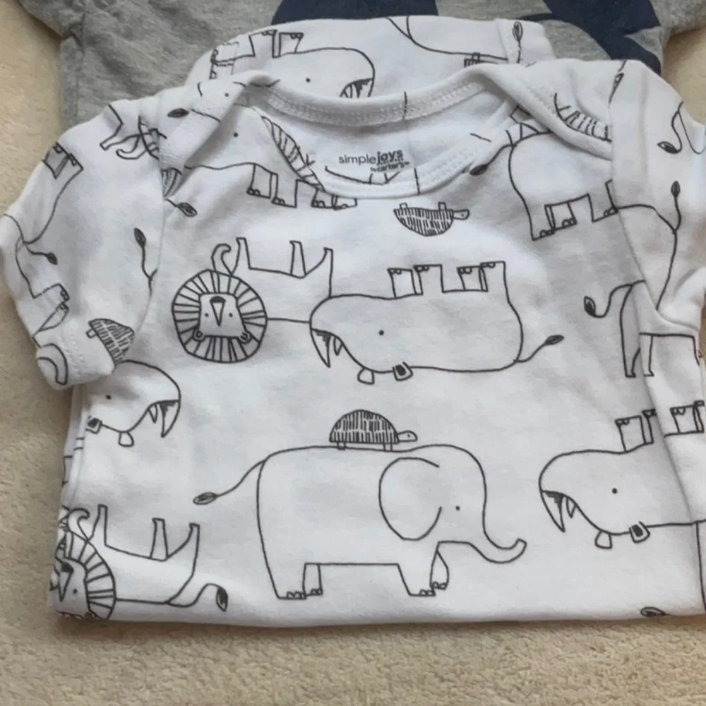 Simple Kids One Pieces Bodysuits - White and Gray